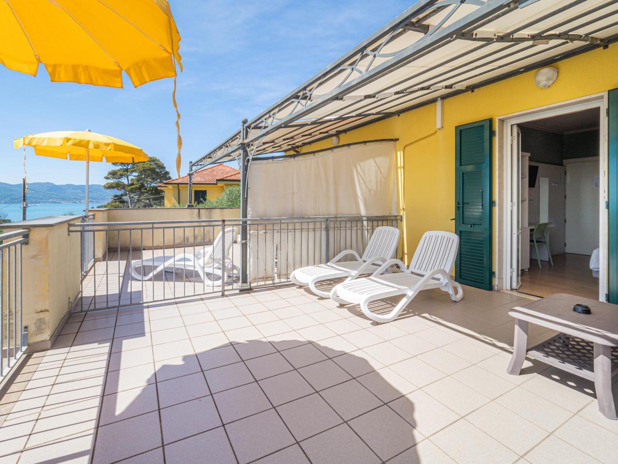 Hotel Il Nido Tellaro Exterior photo